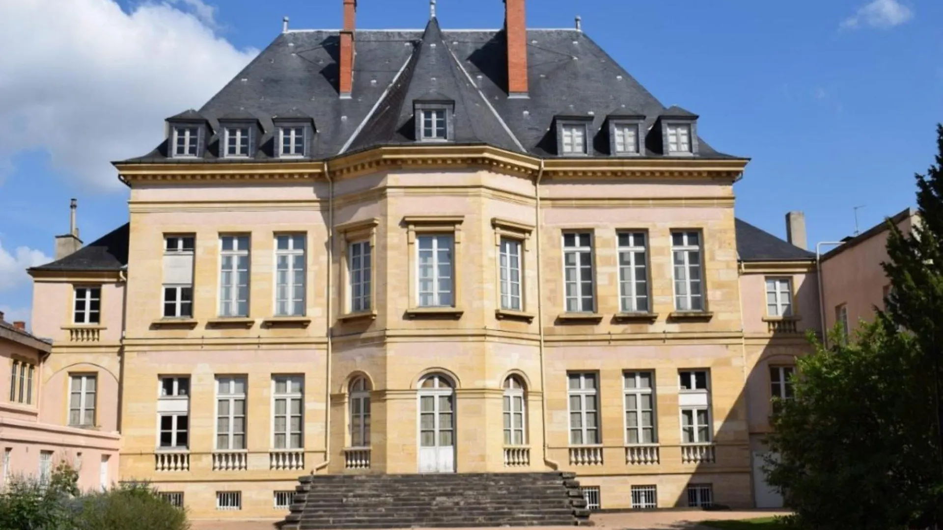 Appartement T2 Rue Bravard Roanne
